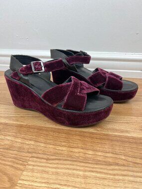Kork-Ease Plum Velvet Platform Wedge Sandal size 7